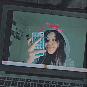 Meet your Posher, Dulce